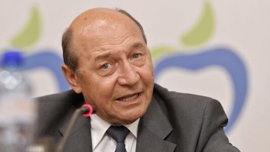 Traian Băsescu, despre Călin Georgescu: „Un şarlatan care se vede Mesia”