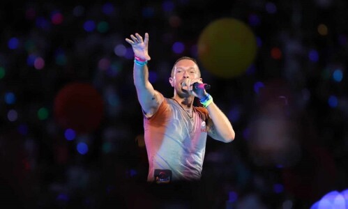 Al doilea concert Coldplay la București. Chris Martin a cerut publicului ...