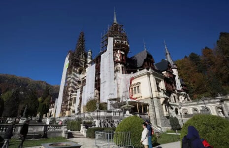 Scenariul cel mai sumbru s-a adeverit. Ce se întâmplă la Castelul Peleș