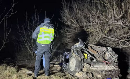 Momente de groază. Cinci tineri au murit într-un BMW care a intrat direct ...