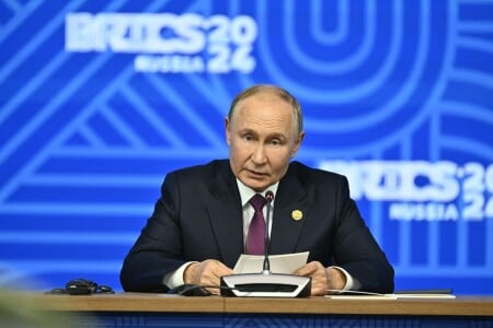 Putin, enervat de întrebarea unui reporter BBC despre Ucraina: „Nu există ...