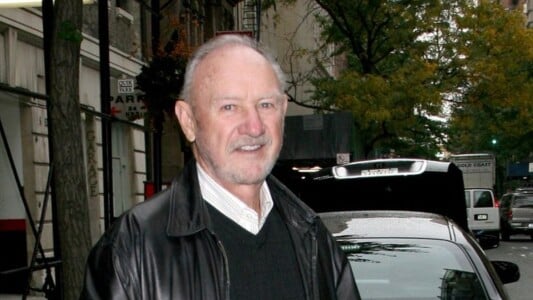 Actorul Gene Hackman a fost găsit mort alături de soția sa, Betsy Arakawa, ...