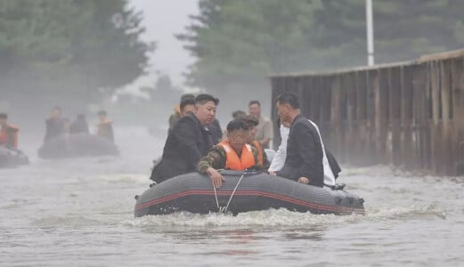 Kim Jong-Un a ordonat execuția a 30 de înalți oficiali, în urma ...