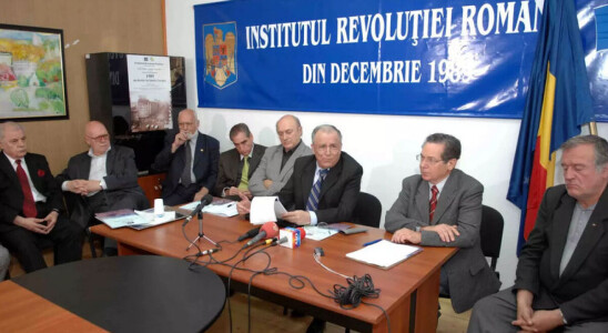 Cadoul Înaltei Curți pentru impostorii din decembrie 1989: Judecătorii îi ...