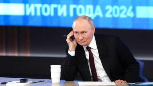 Putin provoacă NATO ca în jocurile pe calculator: eu vă atac, voi vă ...