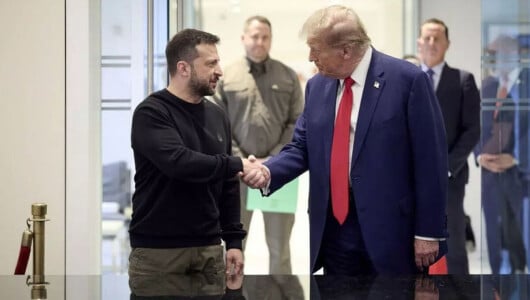 Donald Trump îi va cere lui Volodimir Zelenski să renunțe la Crimeea, spune ...