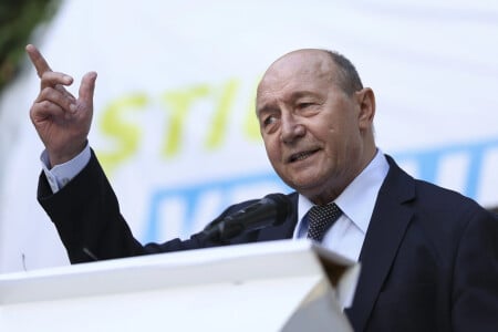 Traian Băsescu, atac la Călin Georgescu: „Era să avem un președinte fără ...